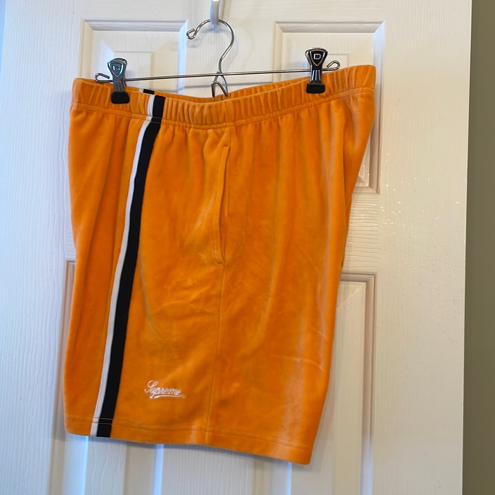 Supreme Shorts Terry Cloth Script Logo - Picture 1 of 2